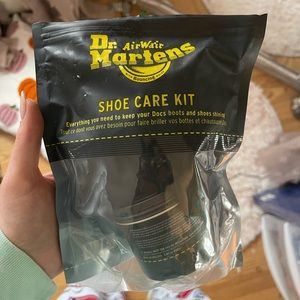 Doc Martin Clean Care Kit